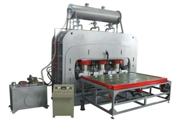 三聚氰胺熱壓機(jī).jpg
